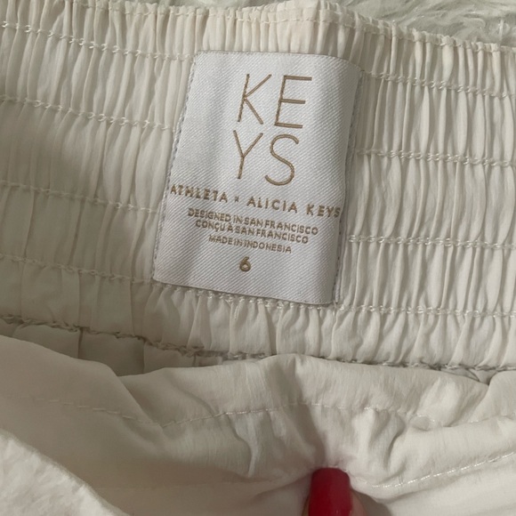 KEYS Athleta White Utility Pants - Picture 5 of 13